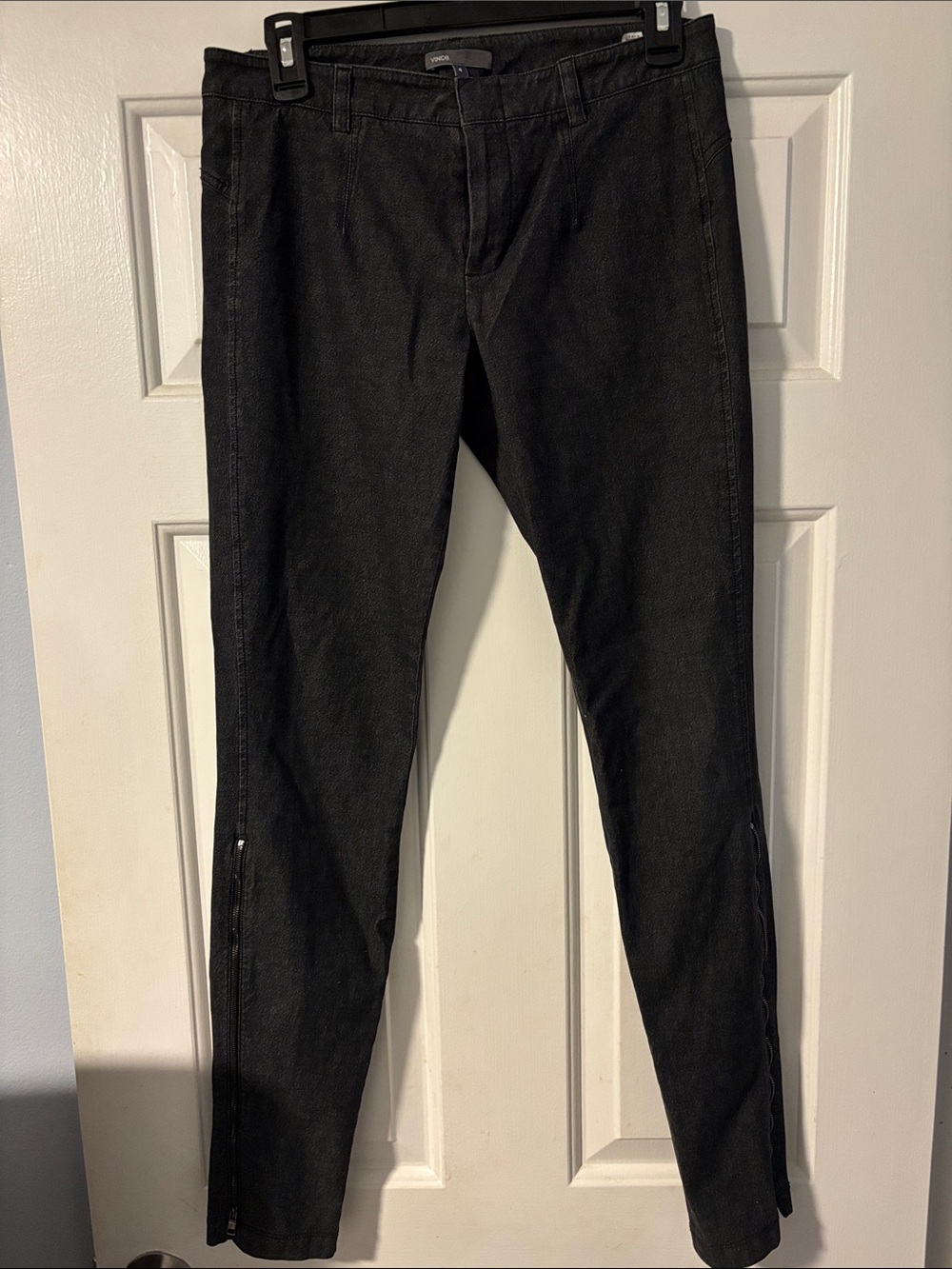 Vince Women’s Dark Grey Denim Ankle-Zip Pants Size 4